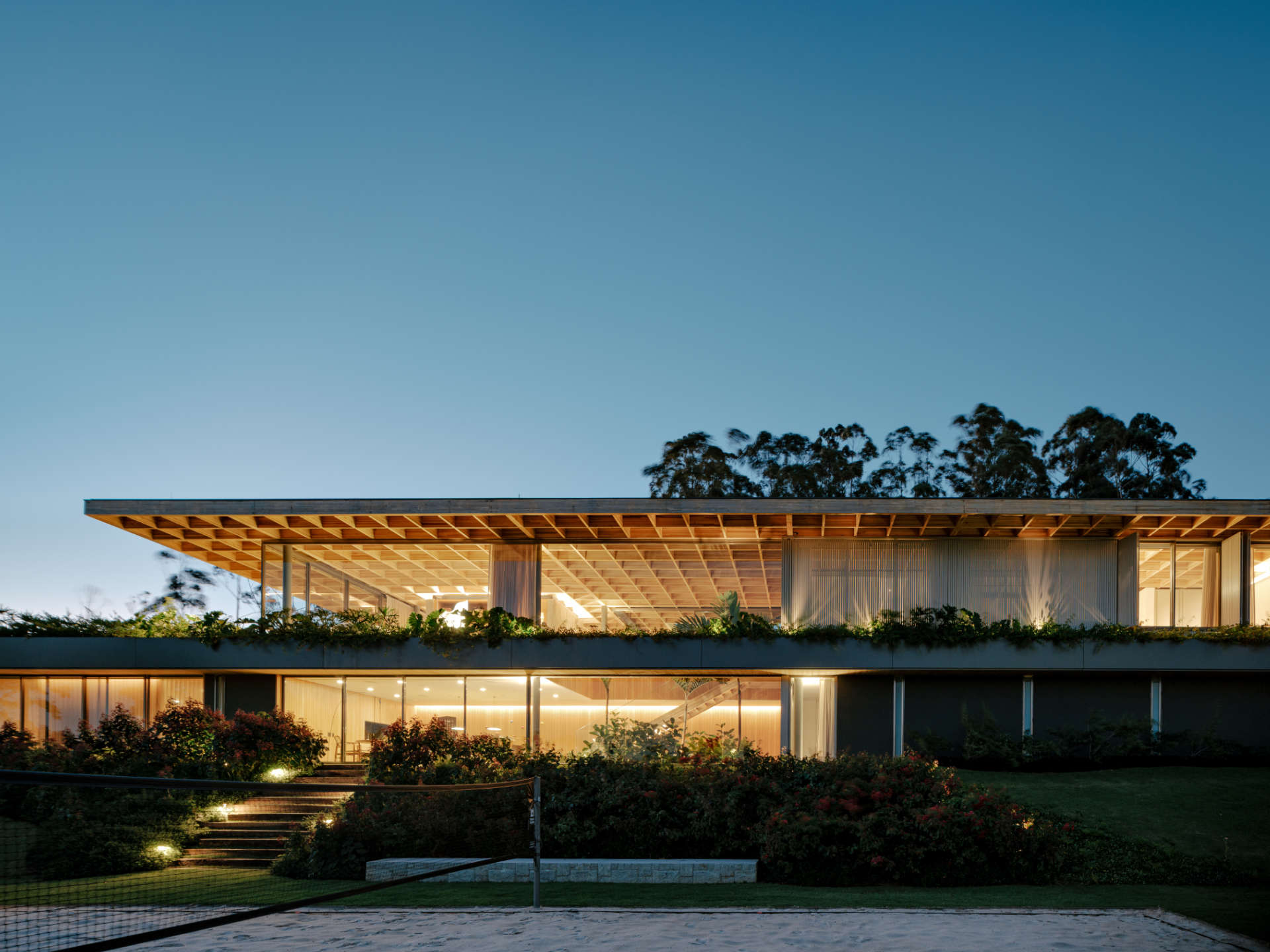 Casa Colméia projetada pela Sabella Arquitetura em Porto Feliz, SP.